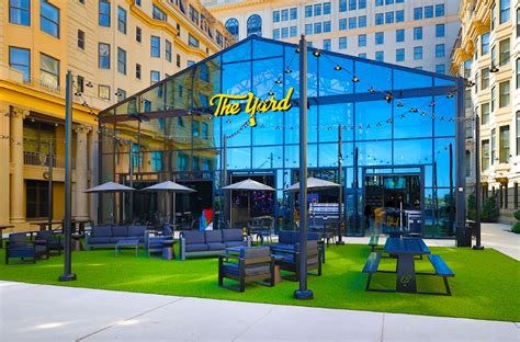 Top 5 Places To Eat Near Wilbur Theater Boston | by Keithbranch | Jul