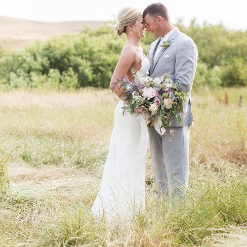 The Ultimate Guide to California Wedding Florist Packages and Pricing by California Sister