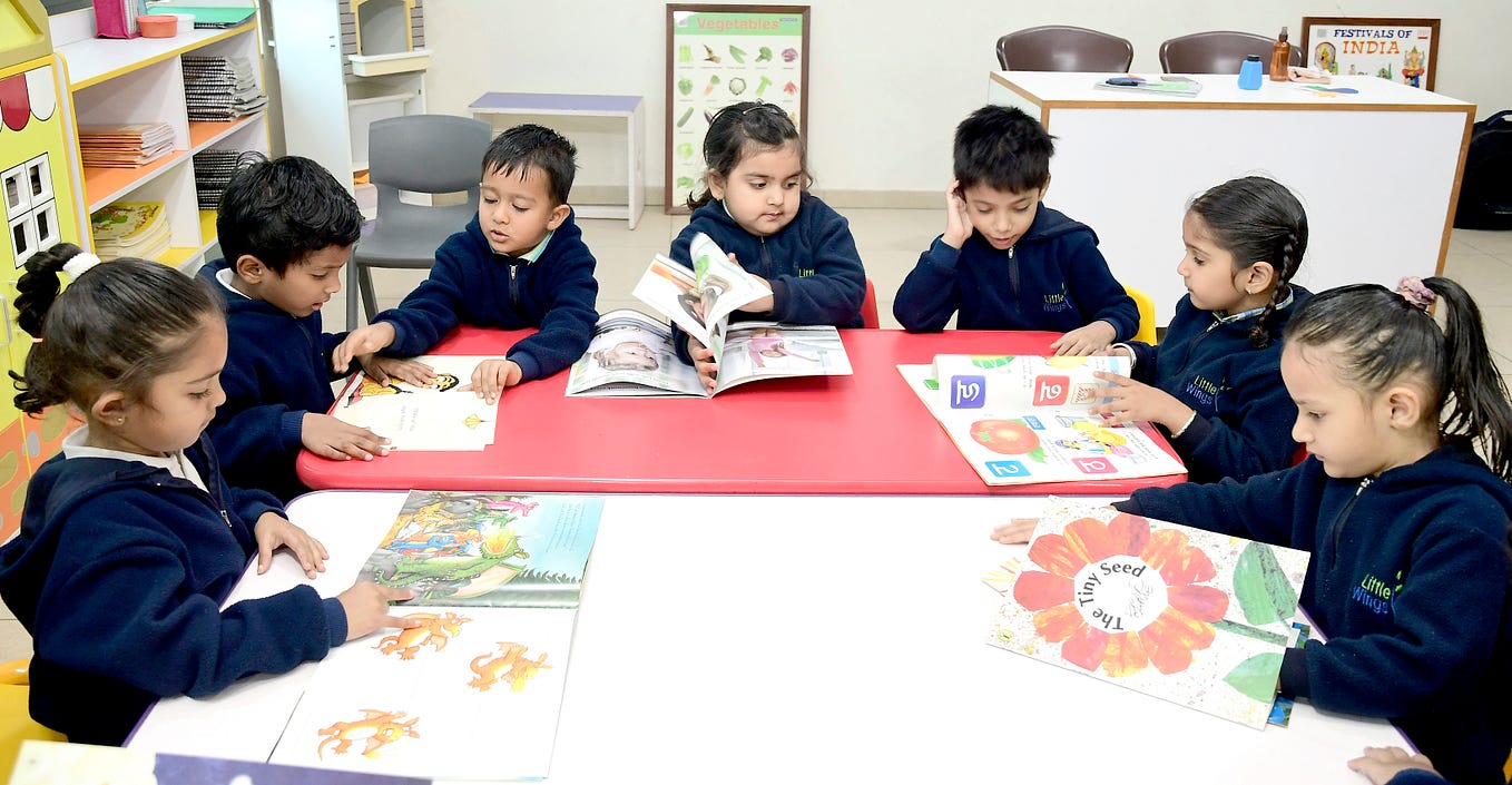 3 Advantages and Disadvantages of Children Using Technology in