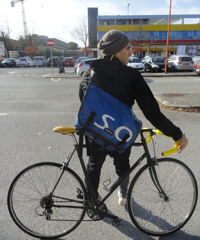 【新品未使用】　FREITAG F152 HARPER　トラフィックイエロー FREITAGから新作メッセンジャーバッグ発売！