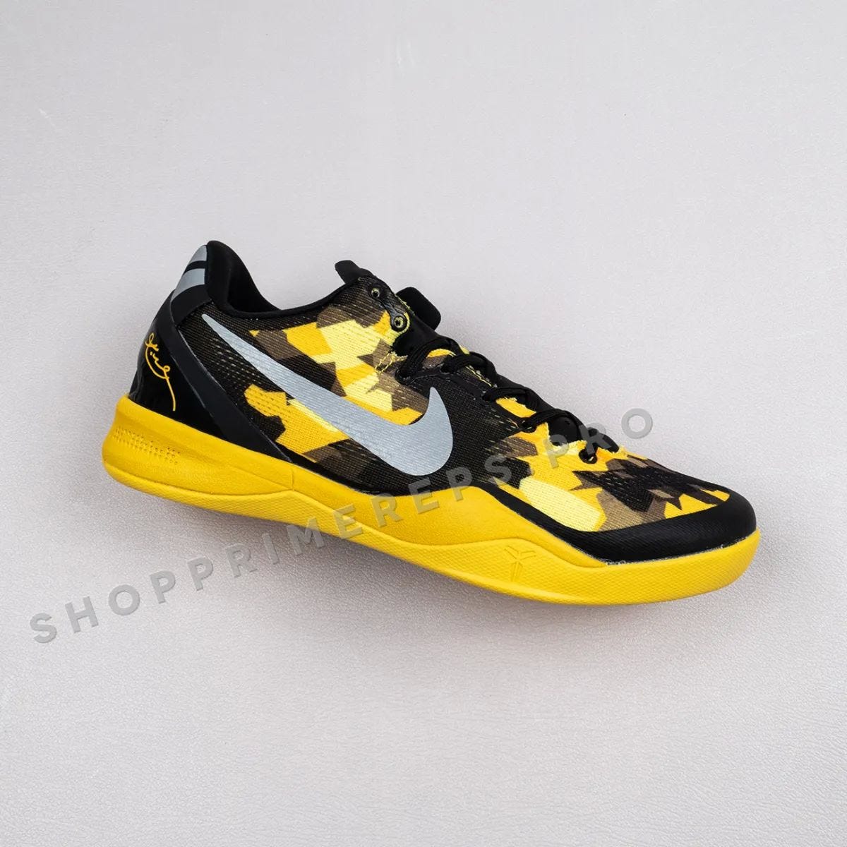 how much does the average nike shoe cost