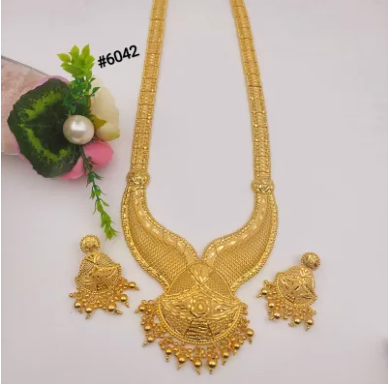 How to make your goldplated jewelry last longer? by Poojamani Jewellers LLP Mar, 2024 Medium