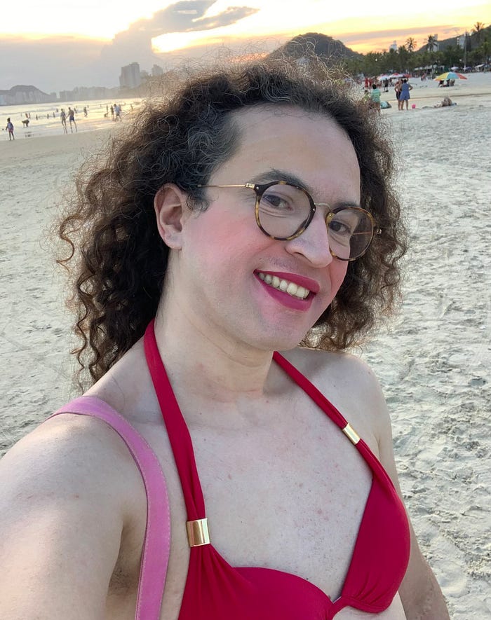 I'm a 5'9" trans woman living in Brazil, where the average height for