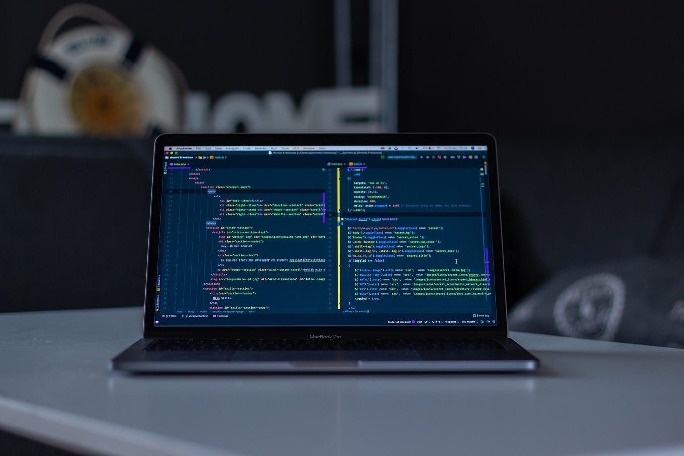 JavaScript: Declaring and Initializing Variables, How Data is Stored ... image.