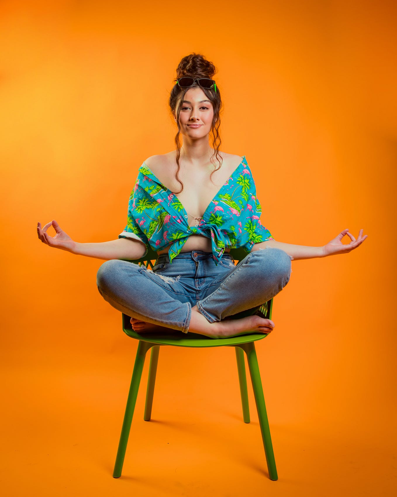 beginner-yoga-cat-cow-pose-the-cat-cow-pose-is-basically-two-poses
