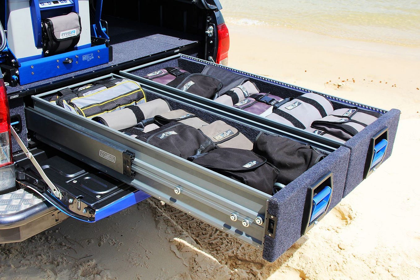 Upgrade Your 4x4 with a DIY Drawer System for Better Organisation by
