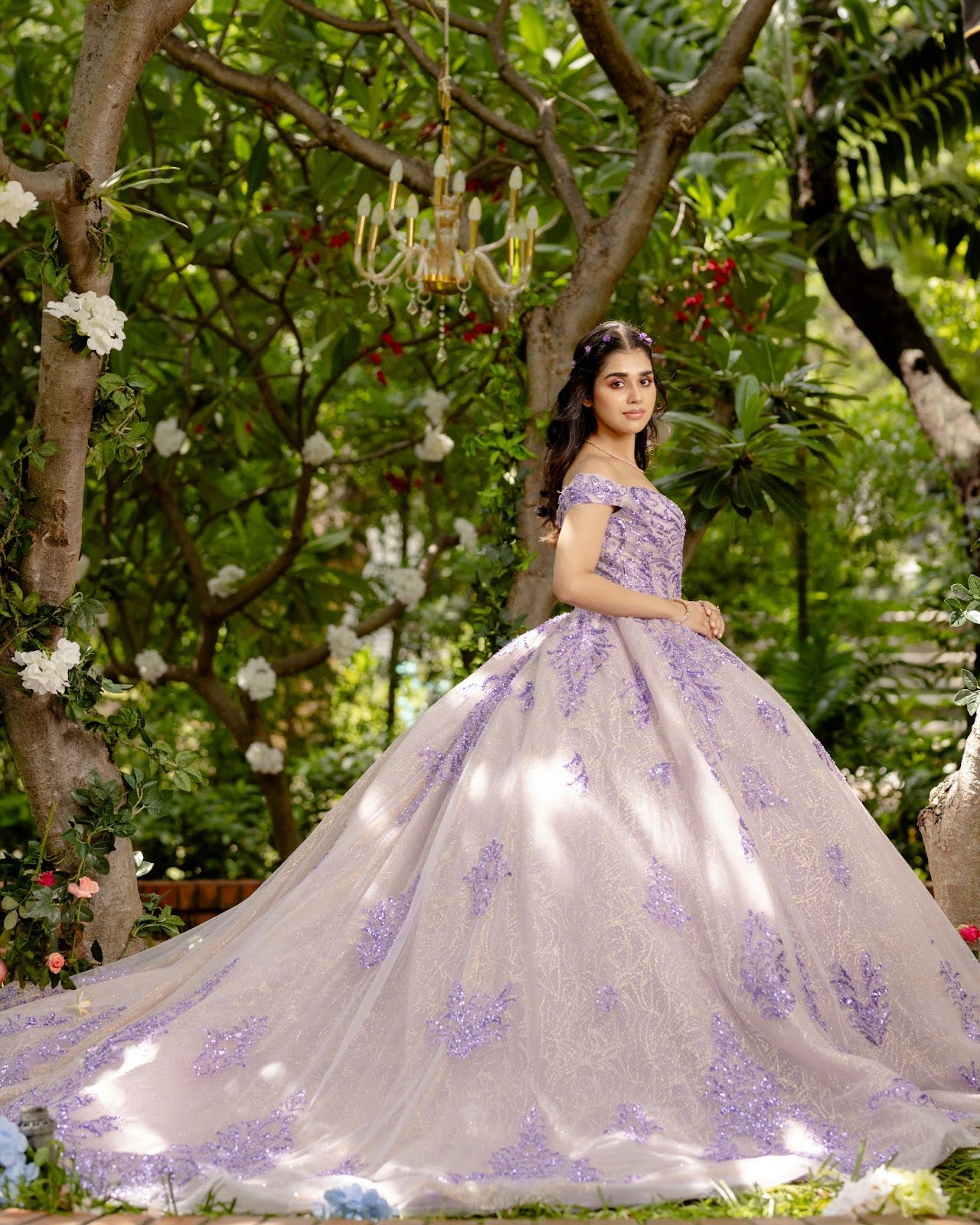 Shop Beautiful Lehengas That Will Make You Lovely