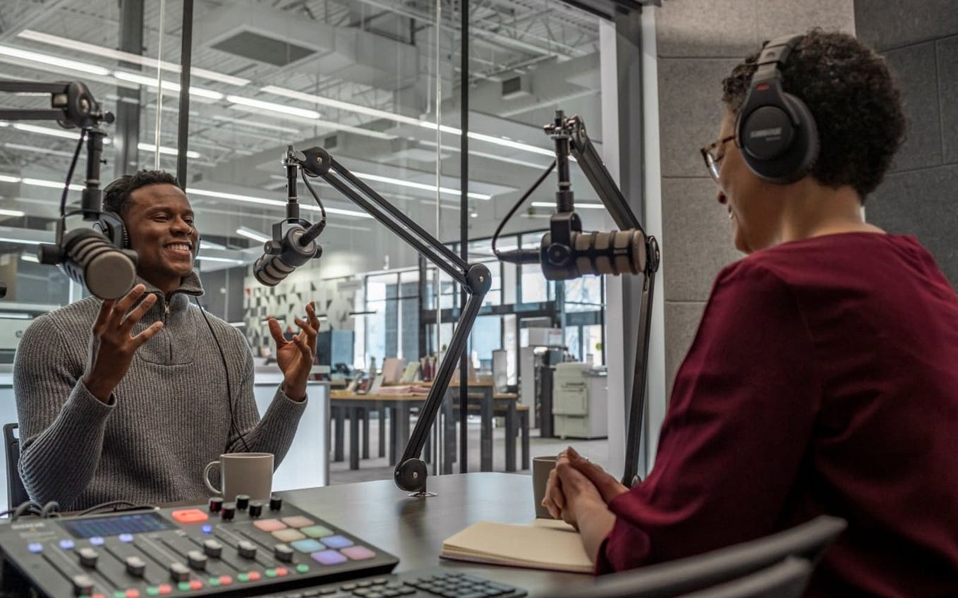 Top 5 Podcasts to Keep Track of in Dubai | by The podcast | Medium