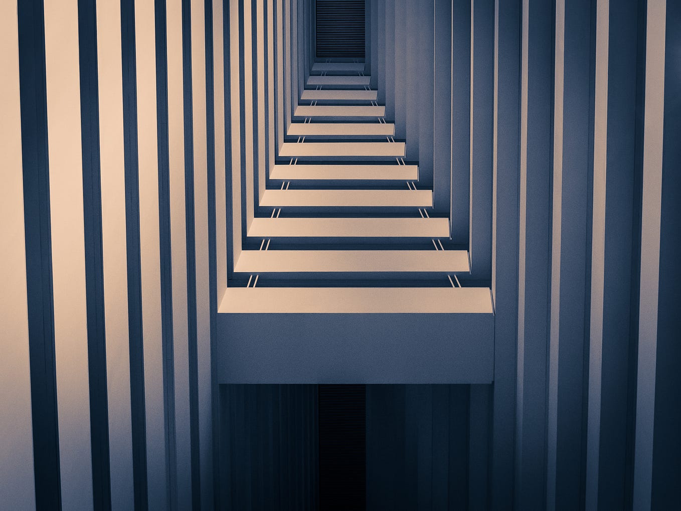 A Beginner’s Guide to MLFlow in Python | by Partha Mishra | Data And ...