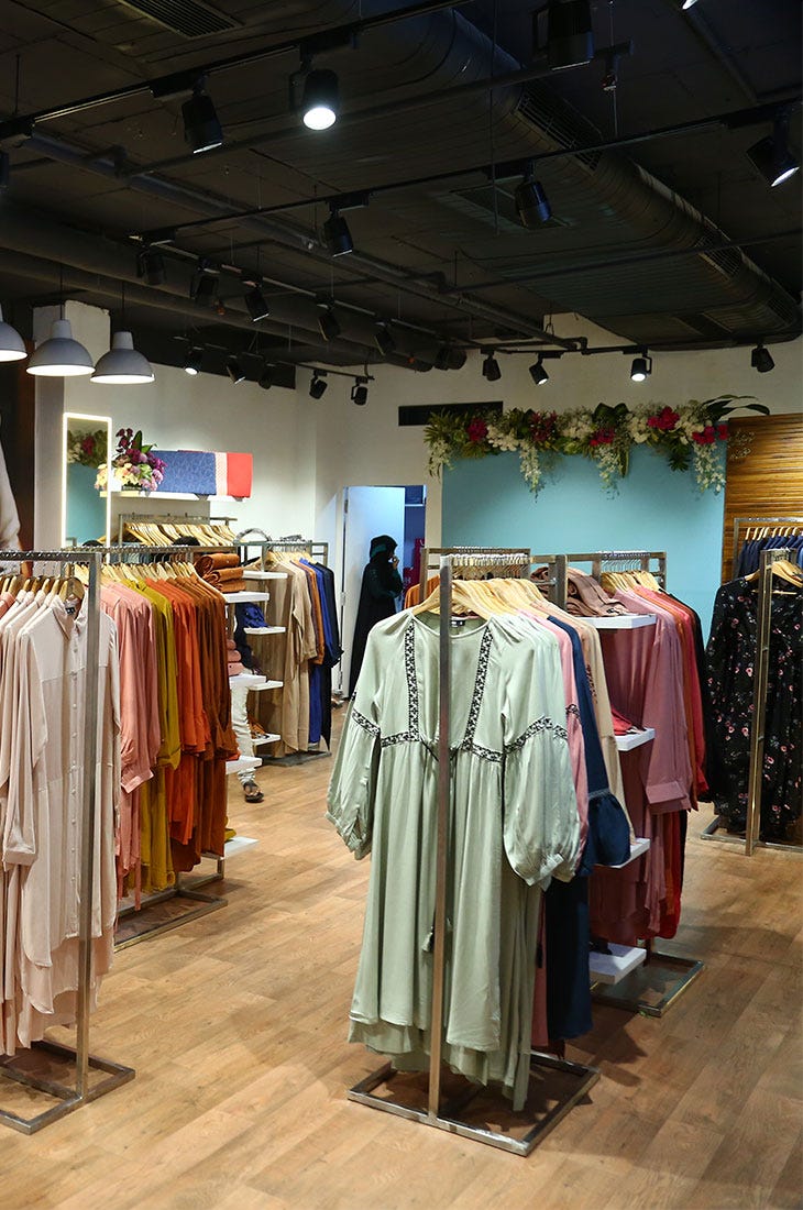 Hamdaan s Haven Elevate Your Style at the Premier Islamic