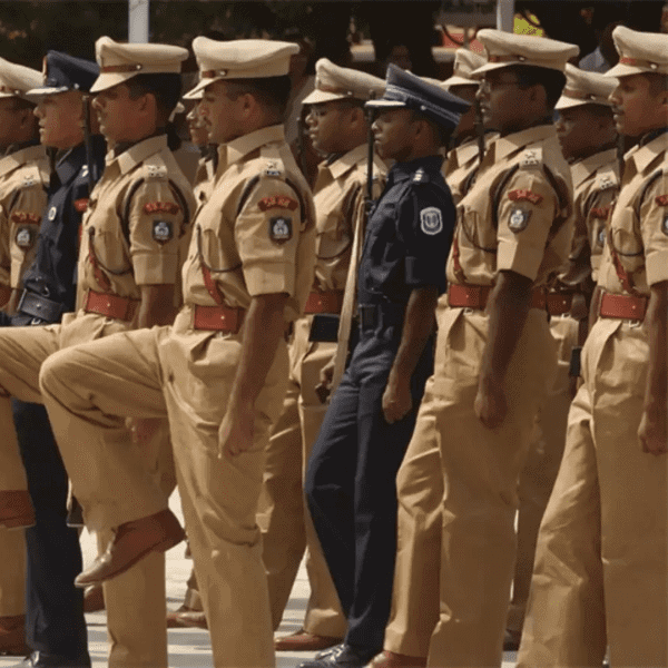 Mumbai police uniform has evolved in colour and style over the centuries