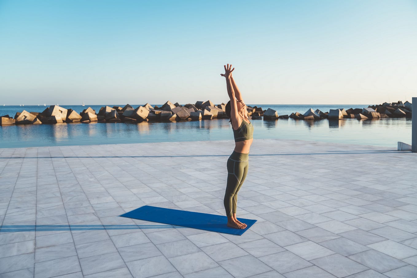 Top 5 Places for Outdoor Yoga in Barcelona