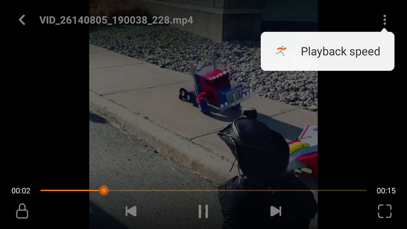 How To Choose The Right Video Player For Your Mobile? by Laura Lee