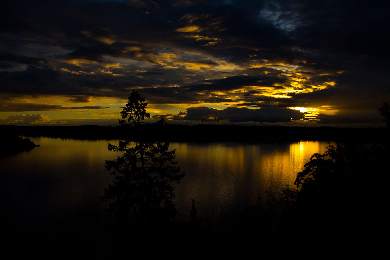 The kit lens challenge (1855mm). What is the kit lens challenge? Well