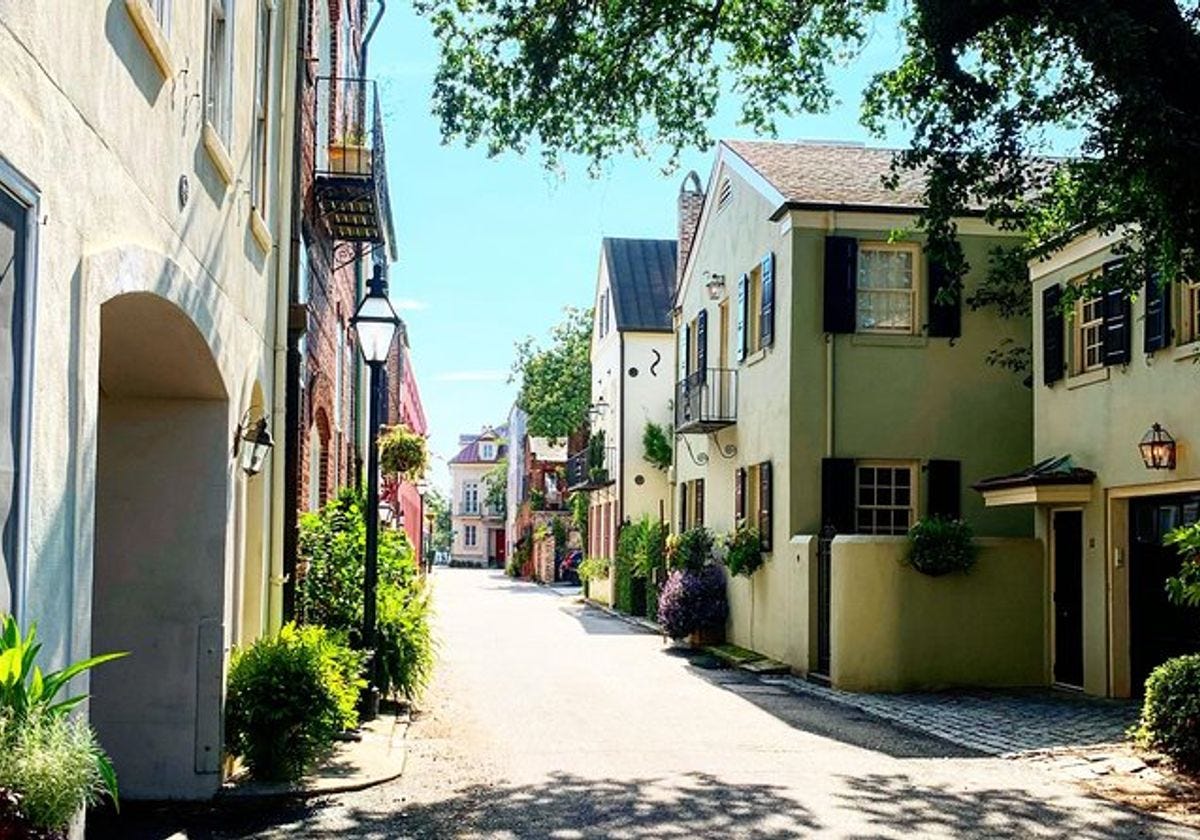 Unveiling Charleston’s Hidden Gems: Must-See Gardens Tour - Old Walled 