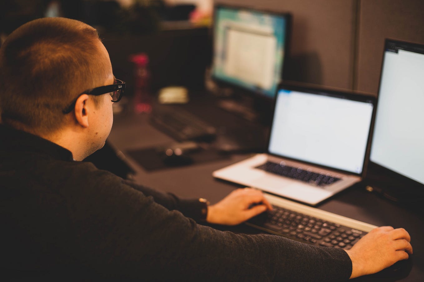 ARM vs x86 — Lambda performance. by Vegard Berget, Team AWSome by