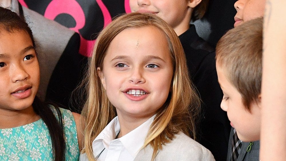 Decoding “FOB”: What Does FOB Mean? | by Mac Apps World | Medium