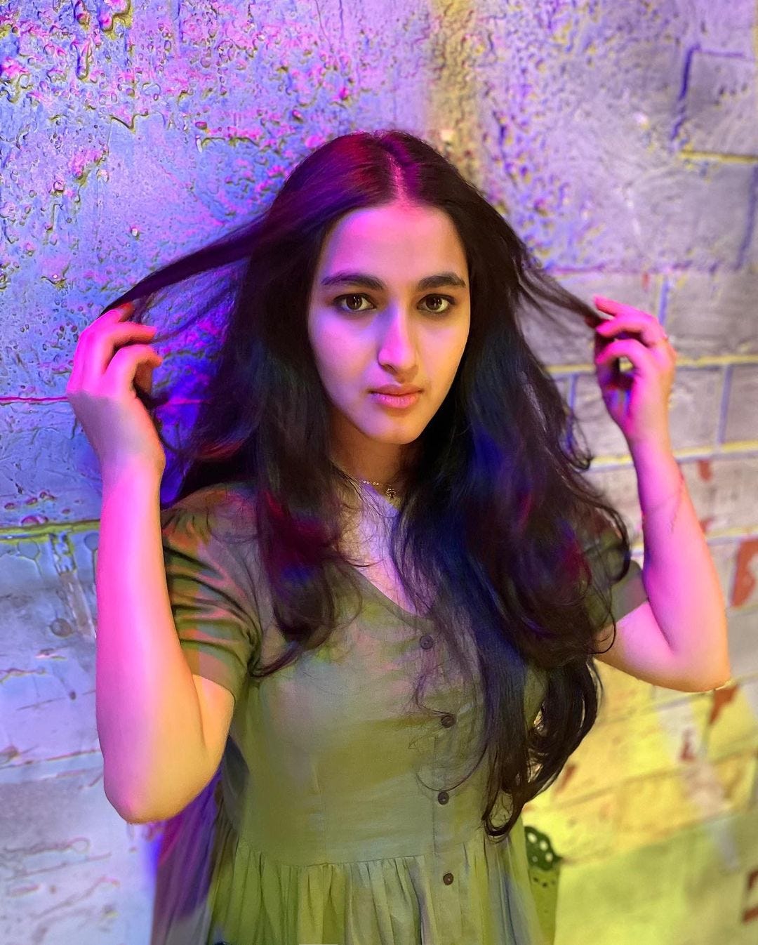Billion Dollar Pic Julia Piper Medium billion-dollar-pic-julia-piper-medium