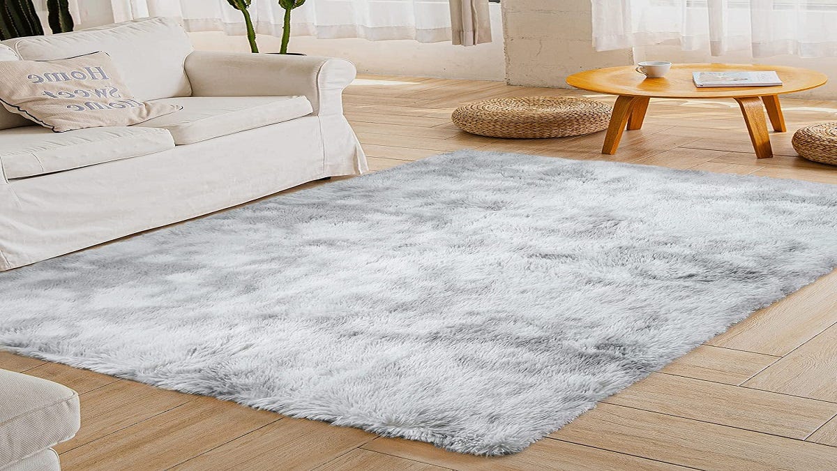 How to Choose the Best Rugs & Carpets for Your Living Room Online by