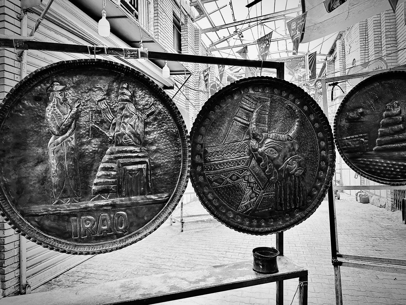 The Hollow Pursuit How Greed and Narcissism Make Life Spiritually