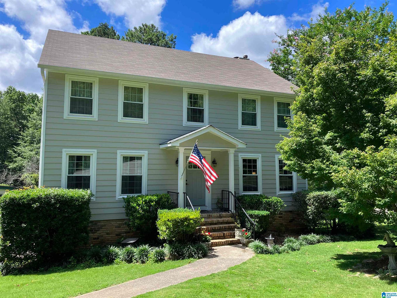 Birmingham Alabama real estate agent by