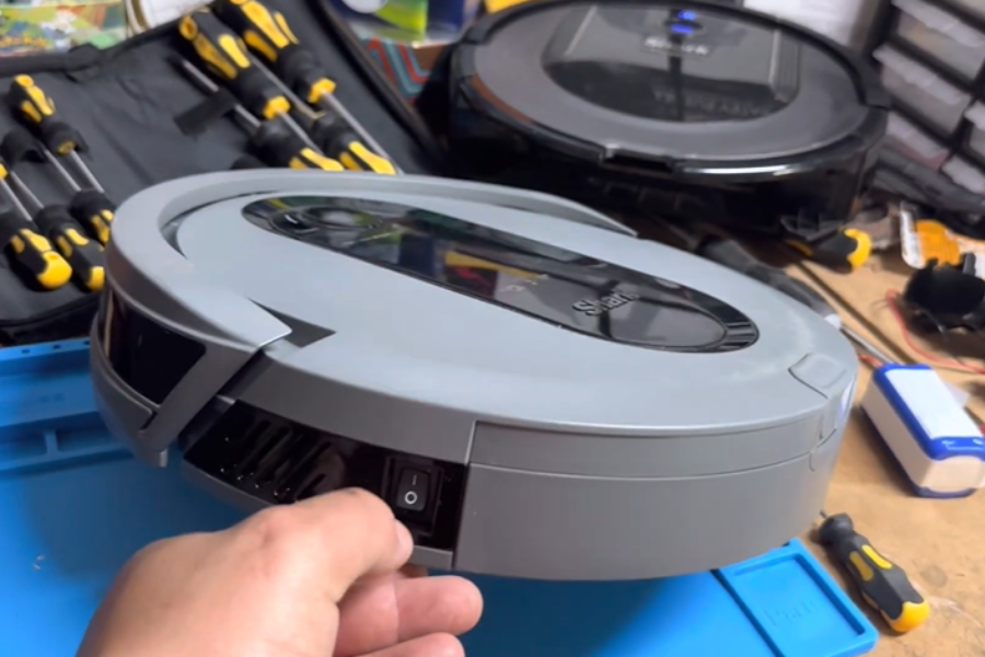 How to Reset Shark Robot Vacuum?. There are two main ways to restart your… by Fahim's SEO Medium