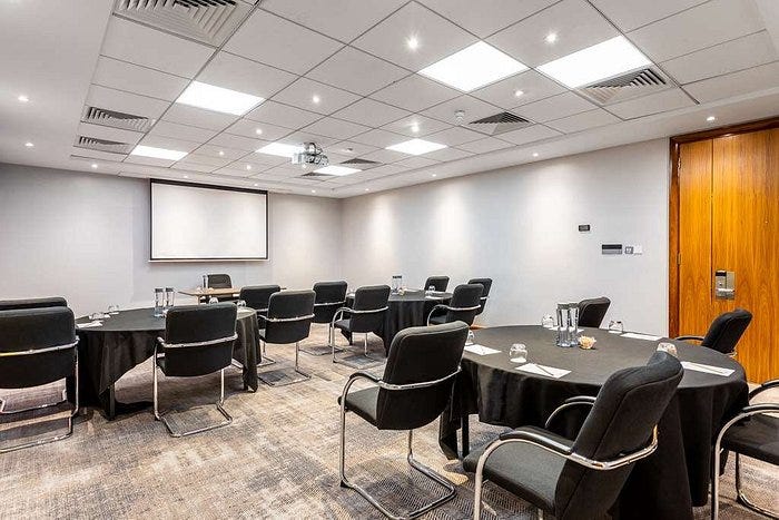 Study Space Near Me - Thepowerstudycafe - Medium
