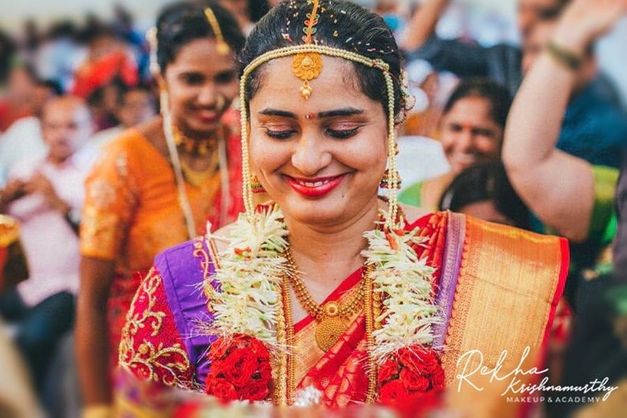 Radiant Elegance: Unveiling the Best Bridal Makeup Artist in Bangalore 