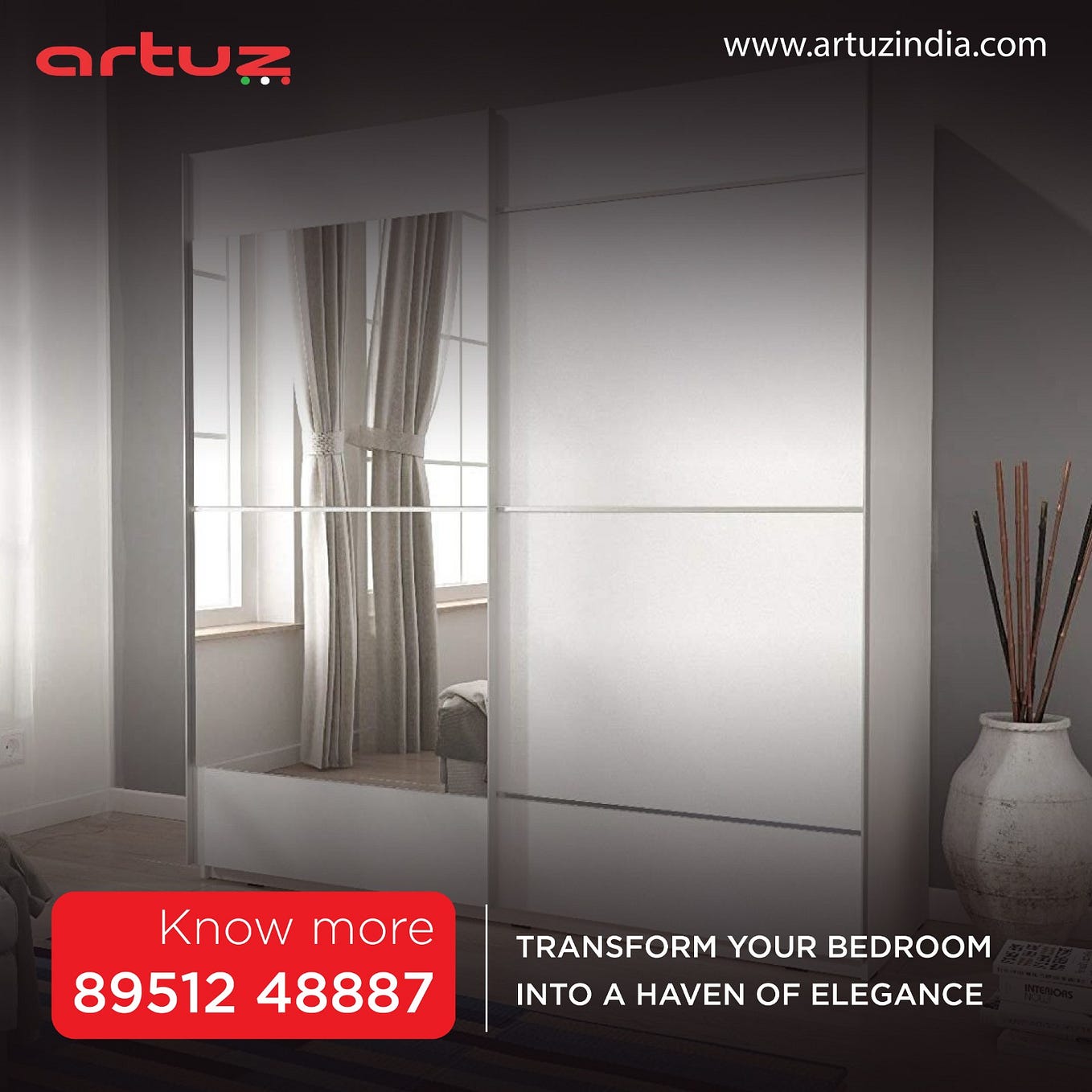 Seamless Lacquered Glass Sliding Wardrobe by Artuz Artuza Medium
