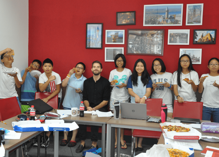 Luyen thi SAT du hoc My. SAT là một trong những kỳ thi phổ biến… | by ...