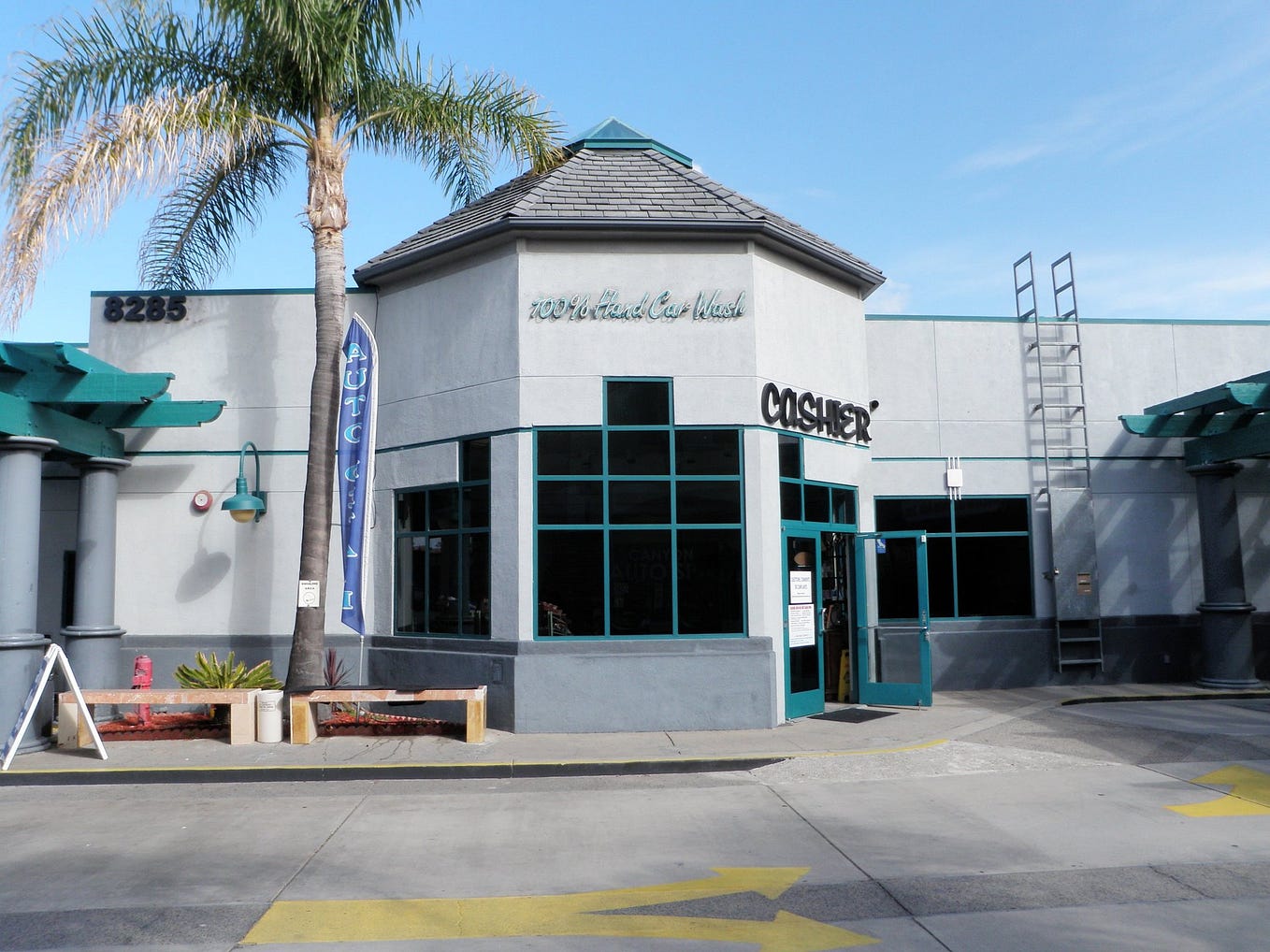 An Amateur’s Guide to Car Wash in Anaheim, CA by canyonautospa0 Medium