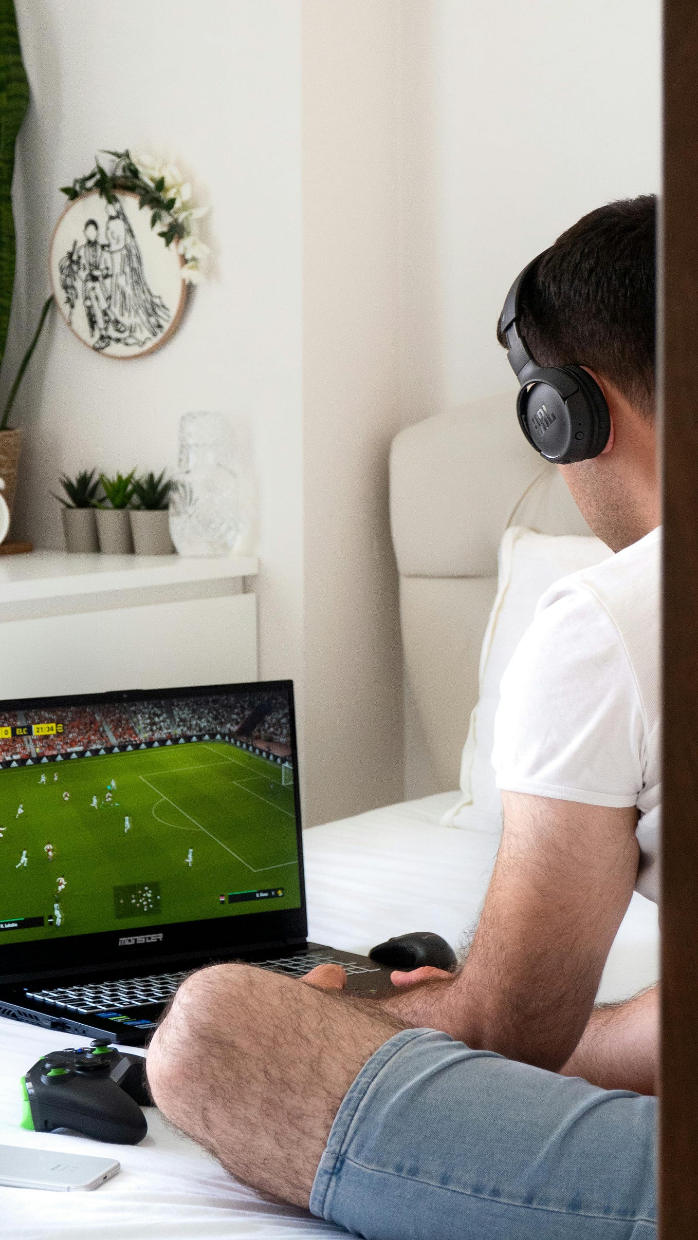 Redmi Note 13 5G Unlock UltraFast Speed and Stunning Camera Quality