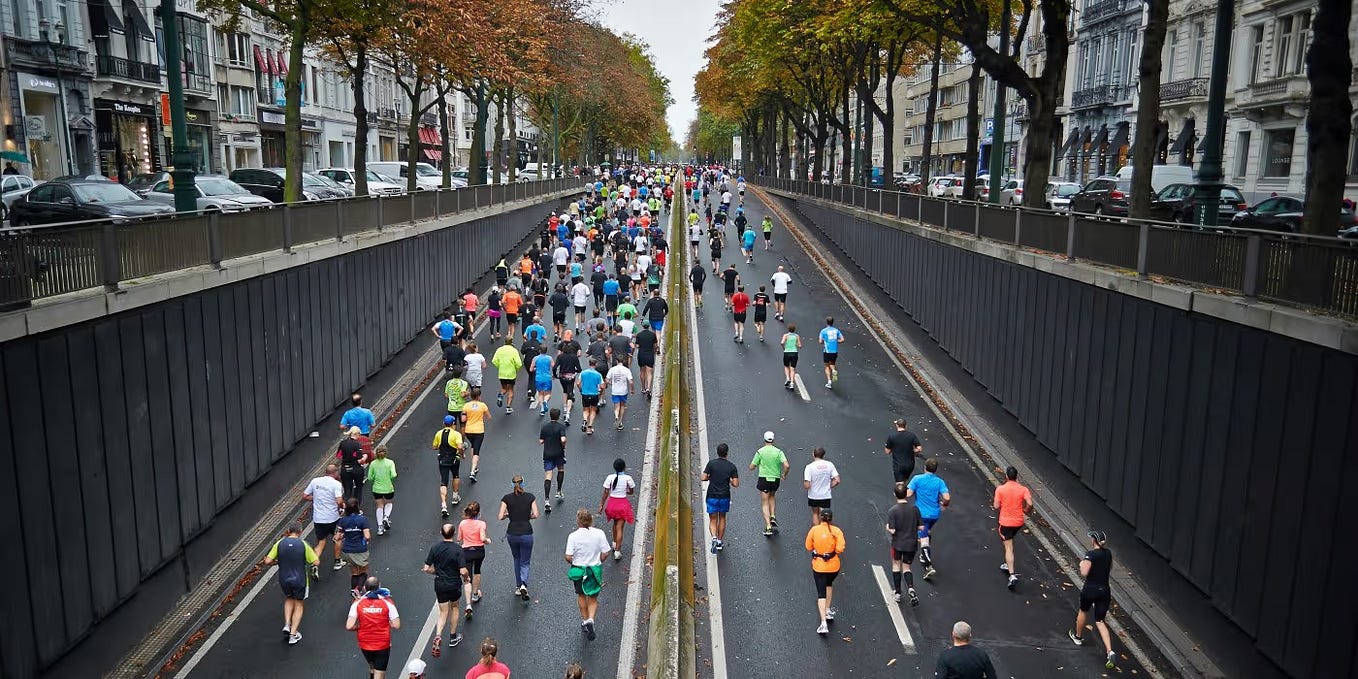 Volunteering at the Chicago marathon by Kalpana Run With Intention