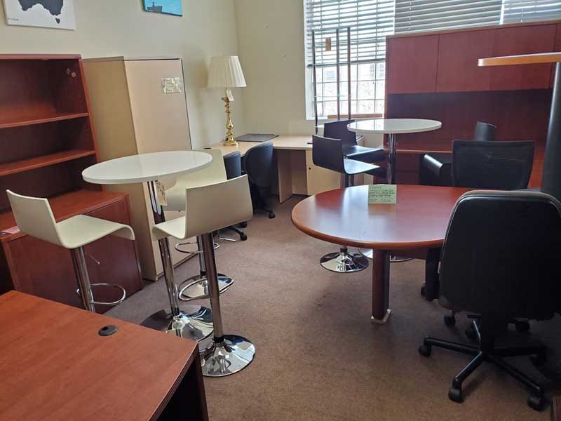What Makes Used Office Furniture in Manhattan, New York Important