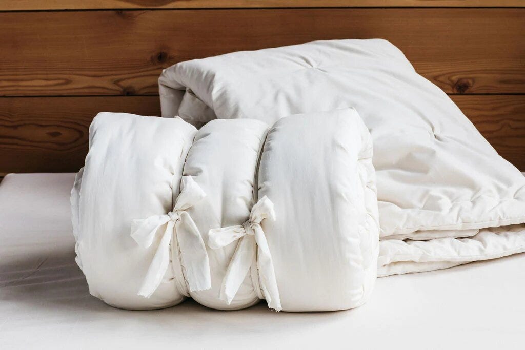 The Benefits of Using a Lightweight Comforter YearRound by Sleep