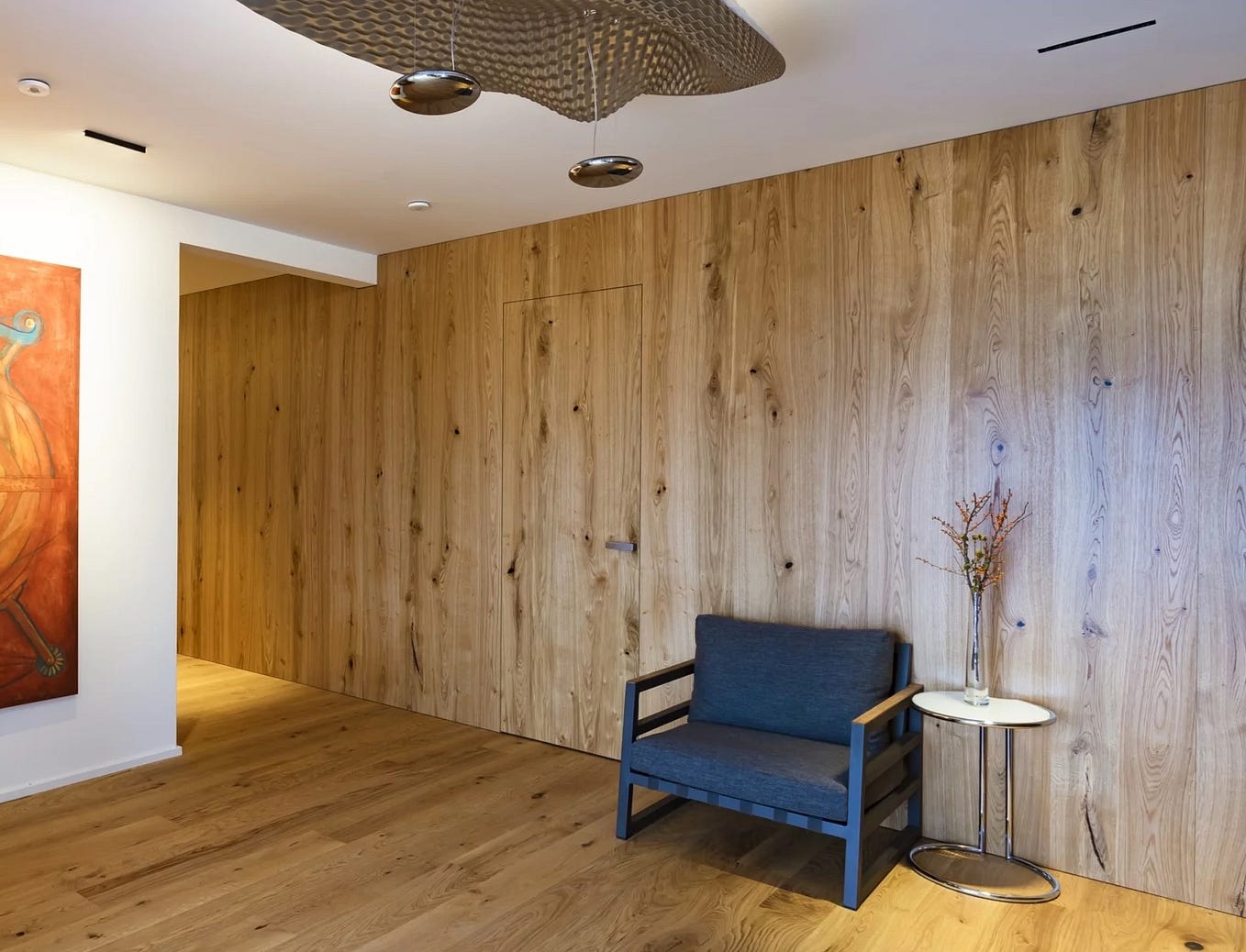 The Classic Allure: White Oak vs. Maple vs. Walnut Shaker Cabinet Doors