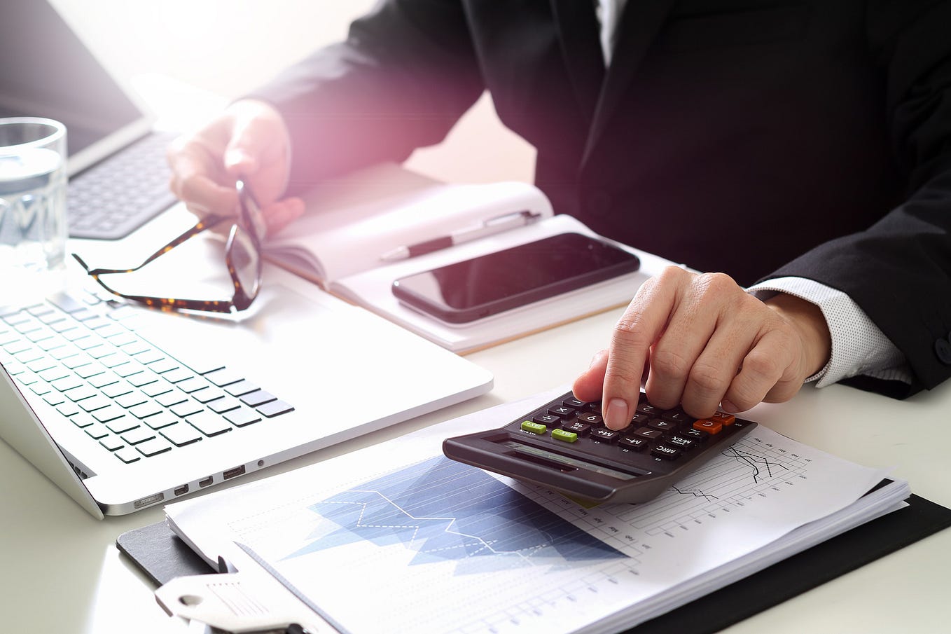 6 Tips to Improve Finance & Accounting Department Efficiency