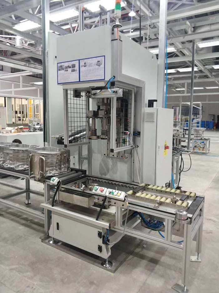 THE DIFFERENCE BETWEEN SERVO PRESS AND ORDINARY HYDRAULIC PRESS by