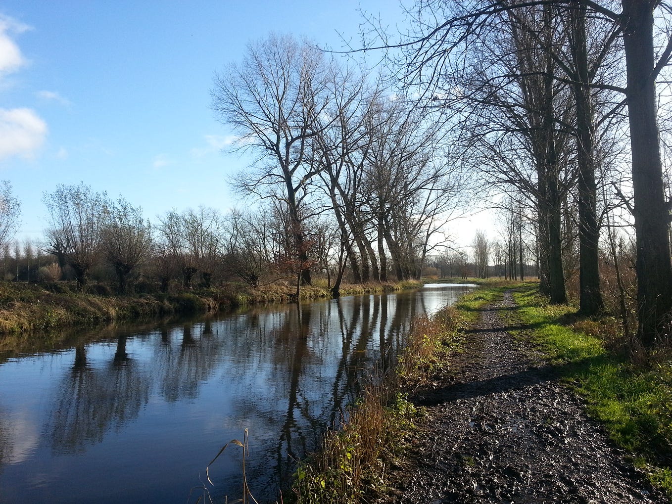 Going Bush in Kasabushi. … a winter weekend away. by Ronald Smit
