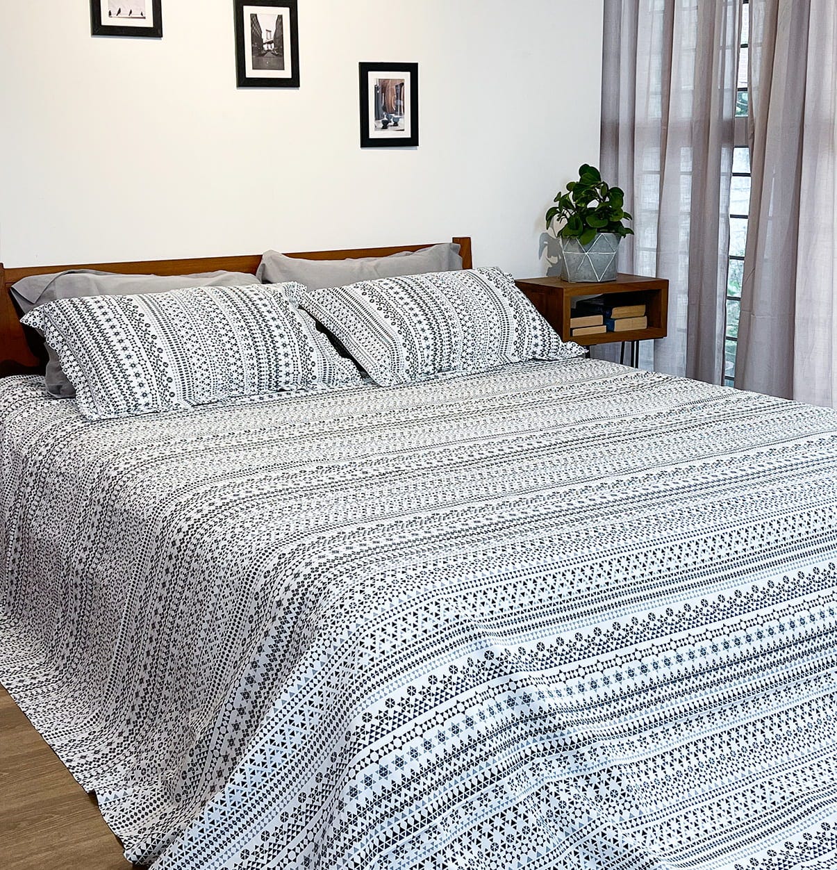 Best Bed Sheet for a Single or Double Bed? | by Sootisyahi Handblock Print  | Medium