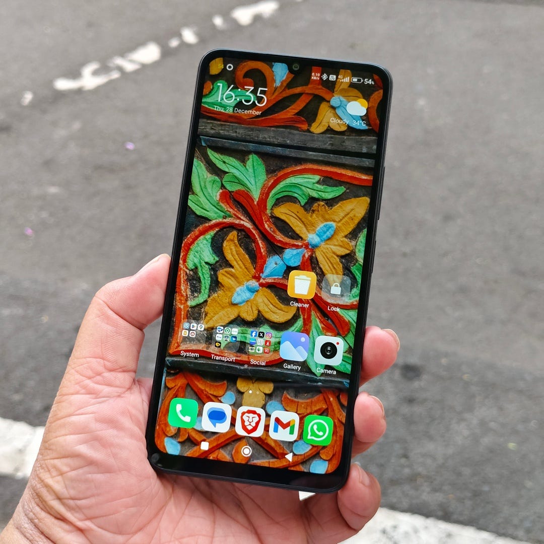 Pak Blog Armein Saya Condong Ke Redmi 13C Karena POCO M5 Varian pak-blog-armein-saya-condong-ke-redmi-13c-karena-poco-m5-varian