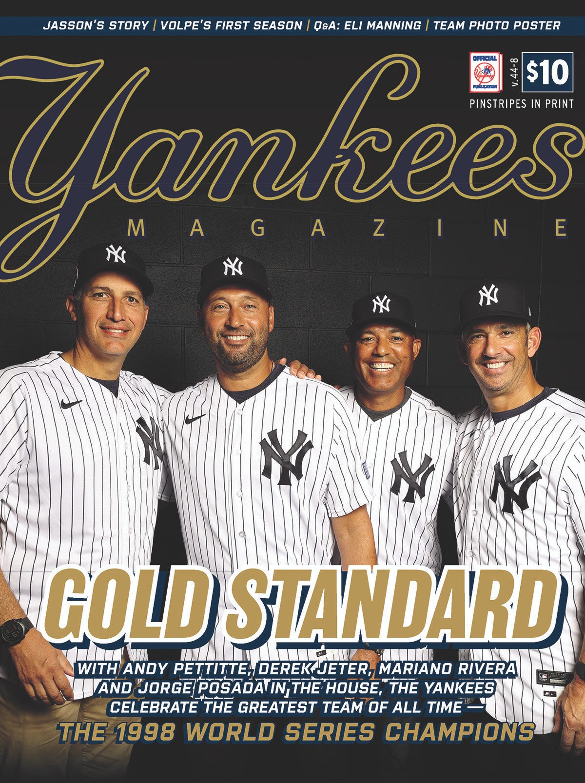 Derek Jeter on Cover New York Yankees 2014 Yearbook Official Yearbook