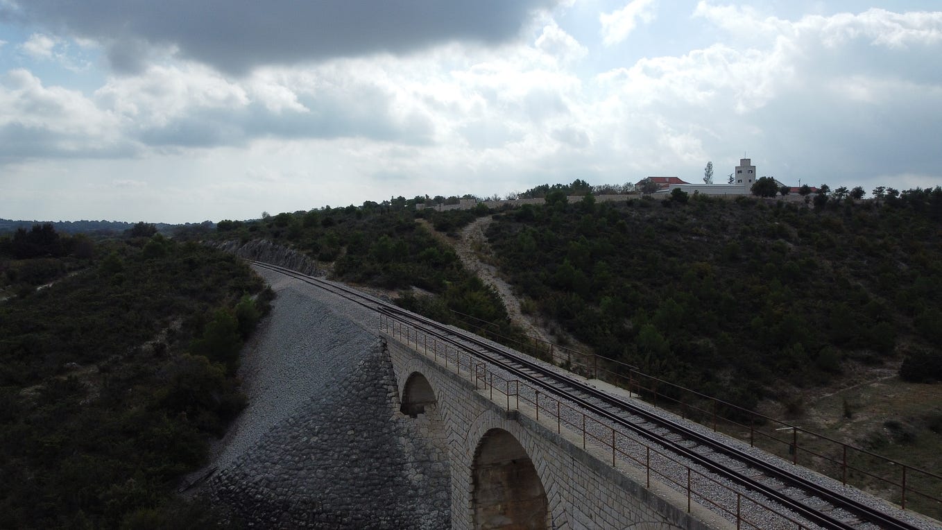 I, Claudius Leadership Lessons from an Unlikely Emperor by Kresimir