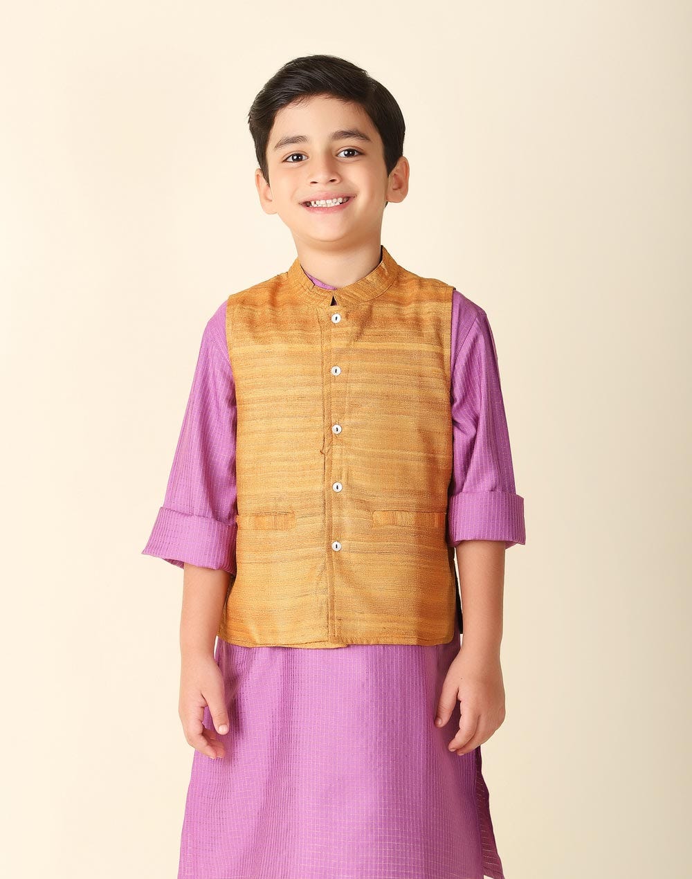 Buy Elegant Dining Tables at Fabindia — Enhance Your Dining Experience