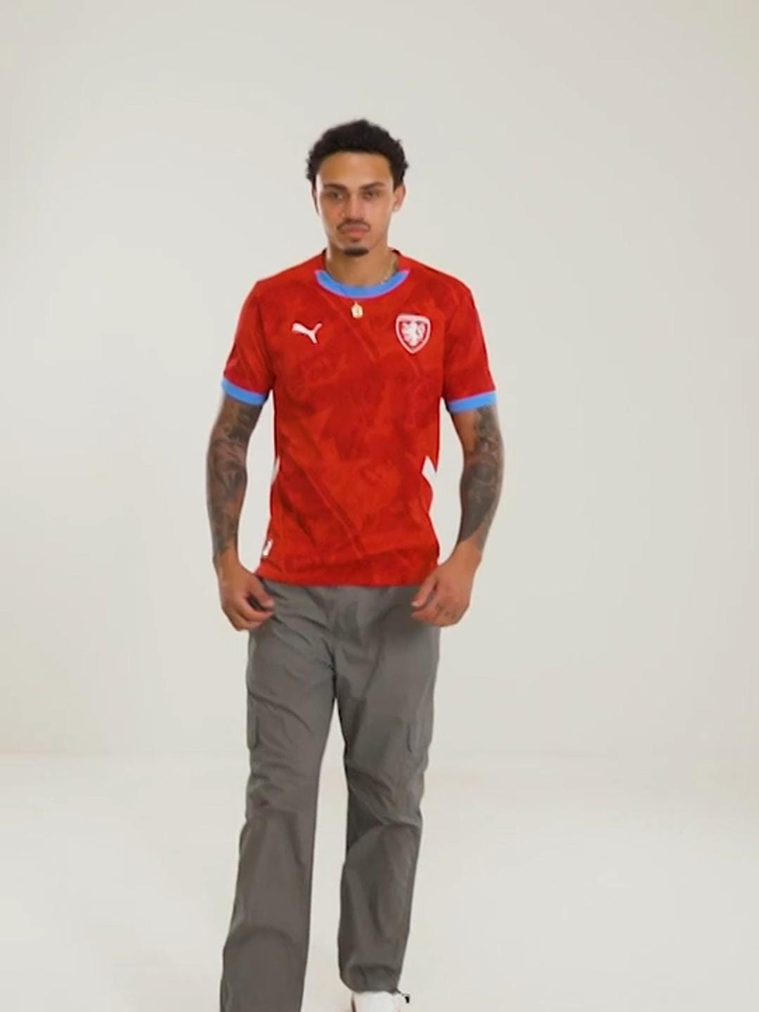 CAMISETA DE FUTBOL URUGUAY 20242025 — PRIMERA by Bryan Florido