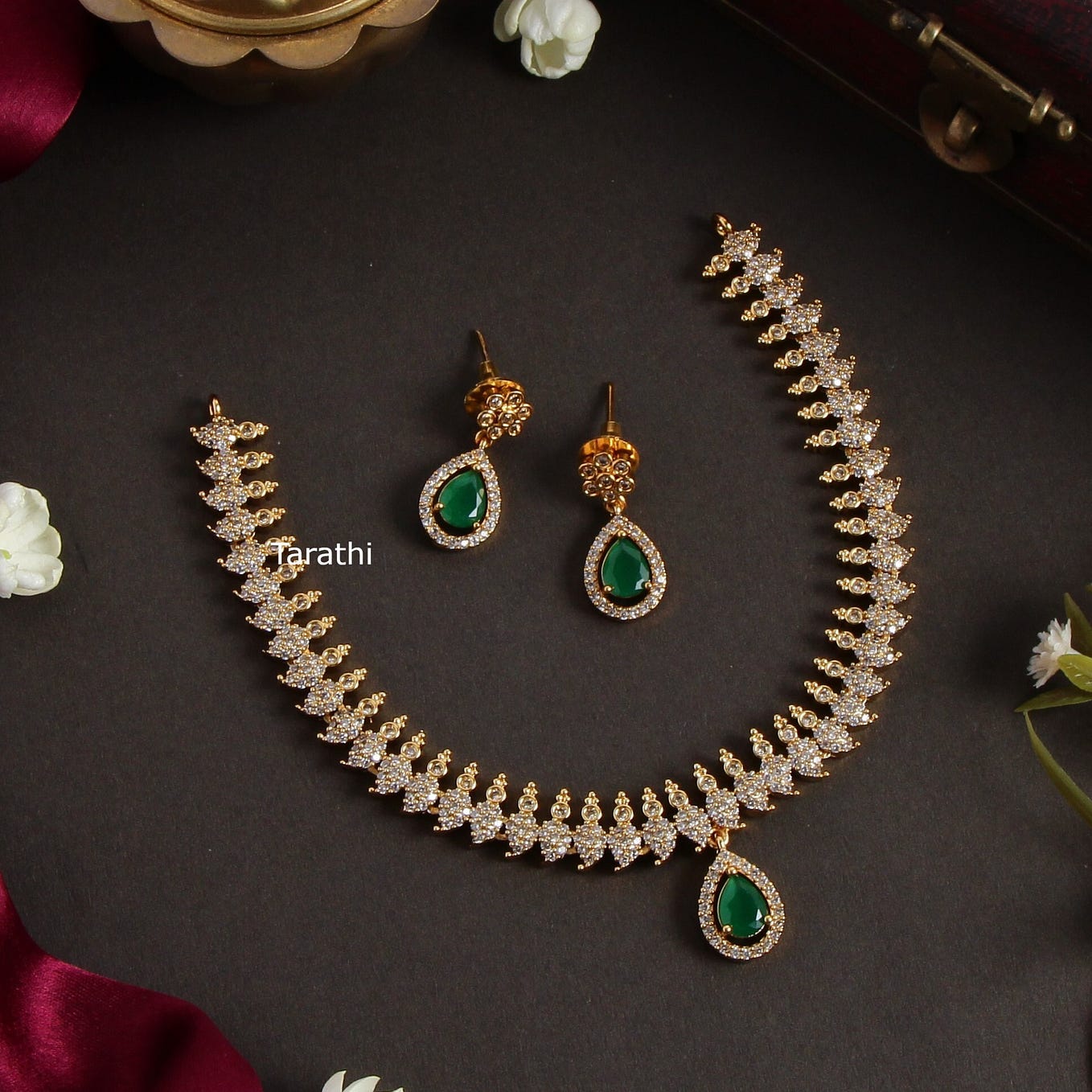 Unveiling the Charm: Why Tarathi Jewels’ Imitation Bangles Are a Worthy 