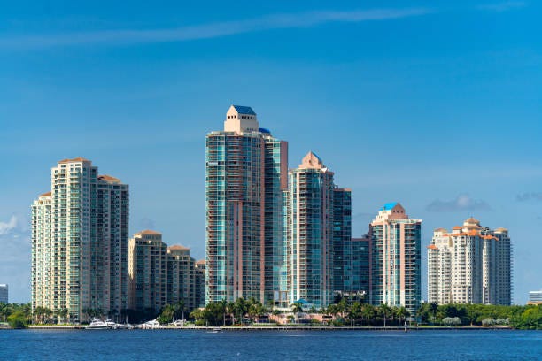 Top Three Tourist Attractions In Aventura FL by Vapes N Smoke Medium