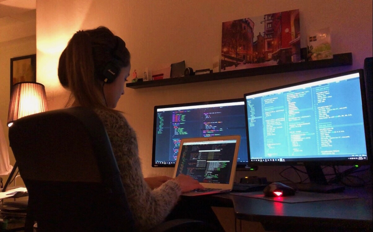 Advice From A 19 Year Old Girl & Software Developer