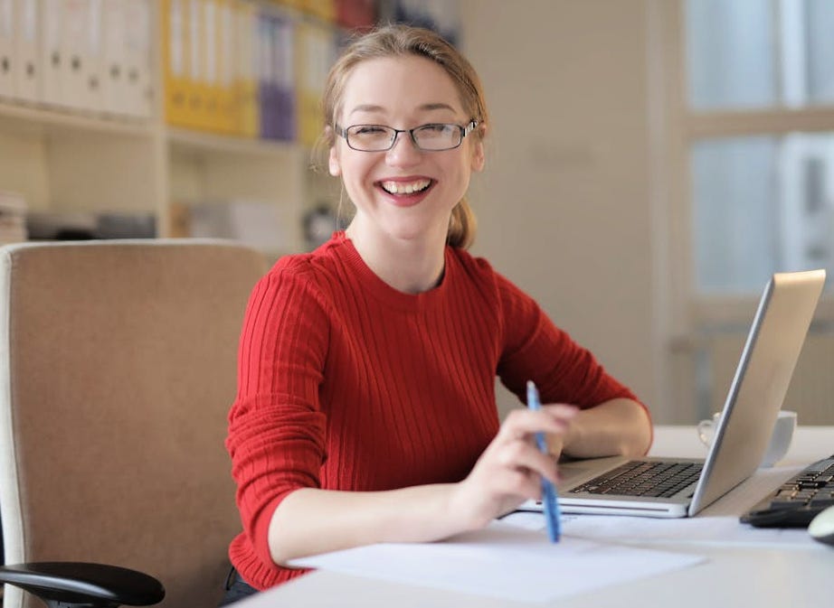 Write Better Titles for Your Stories or Fade Into Obscurity by Debra