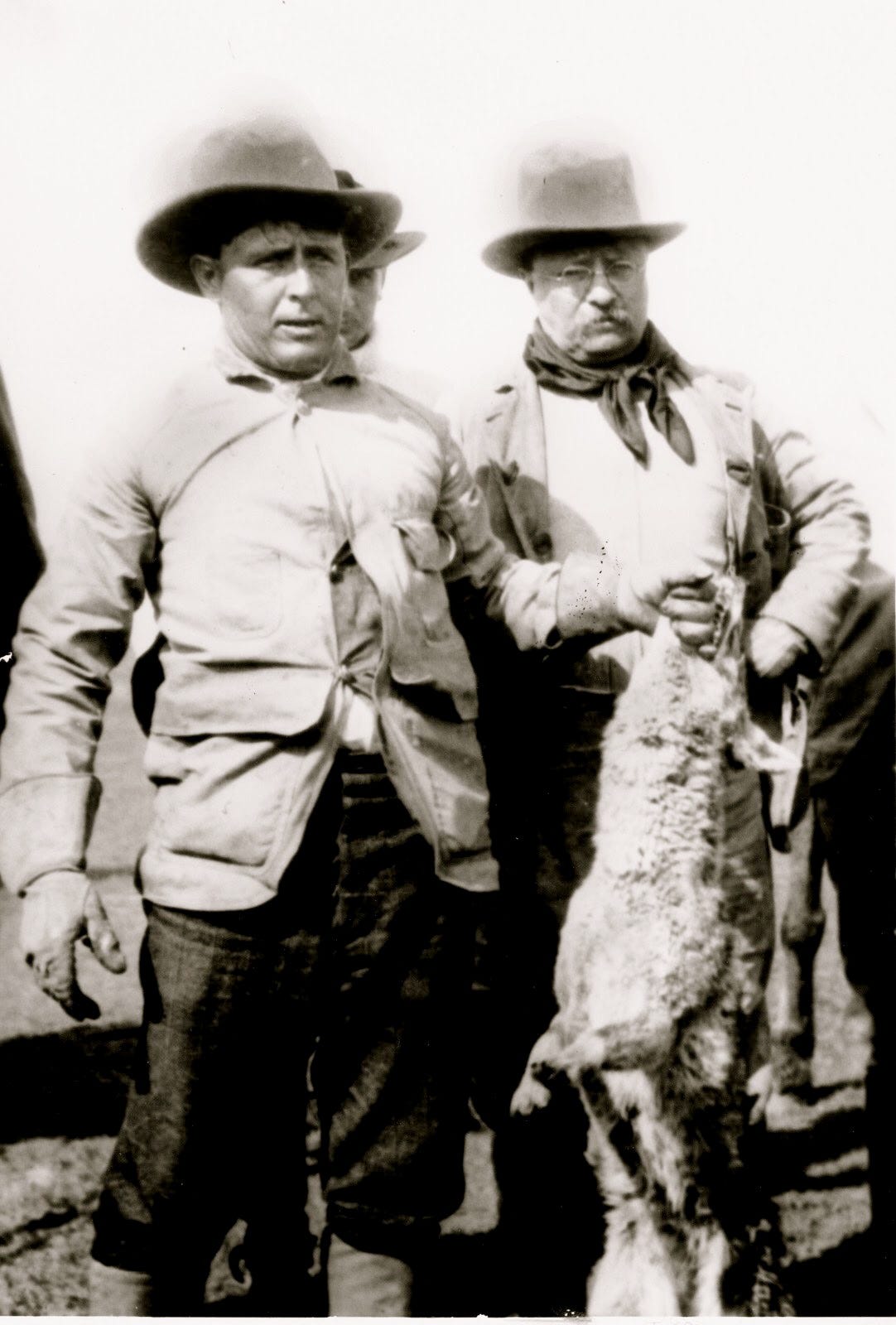 The Cowboy Who Caught Wolves with His Hands for A President